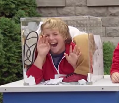 תקוע בזכוכית