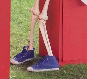 אופס, הרגליים