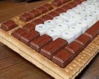 מקלדת משוקולד