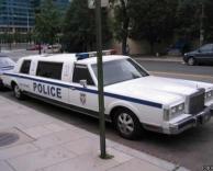 לימוזינה משטרתית