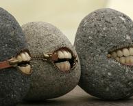 אבנים מצחיקות