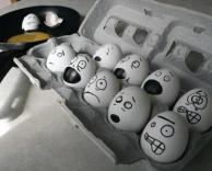 ביצים מצחיקות