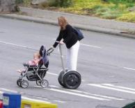 עגלה גם להורים