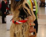 מי מתעסק איתו?