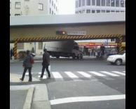 נהג שלא יודע יפנית