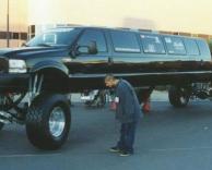 לימוזינה/ג'יפ ?