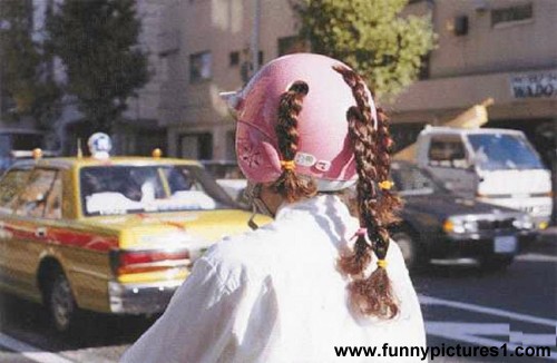 קסדה מצחיקה